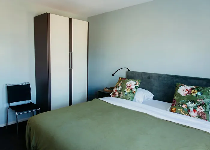 Spoorklokken アパート *